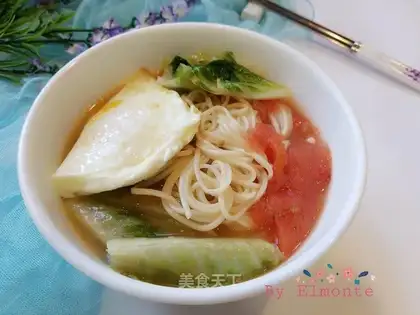 Tomato egg noodles