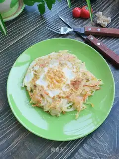 Potato cheese fried eggs