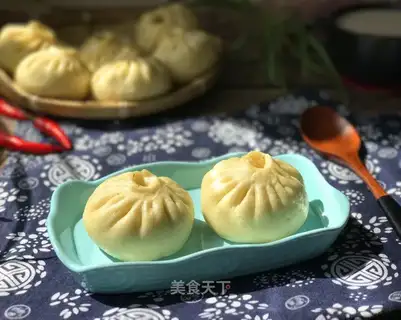Chicken bun