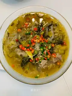 Sour soup, fat cow