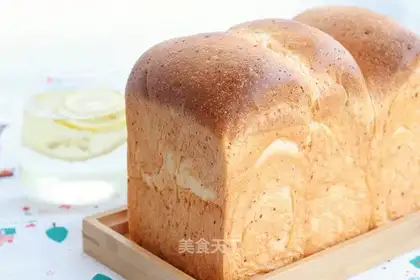 Cheese and salt toast