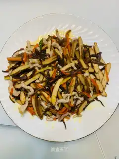 Wood bean dry meat