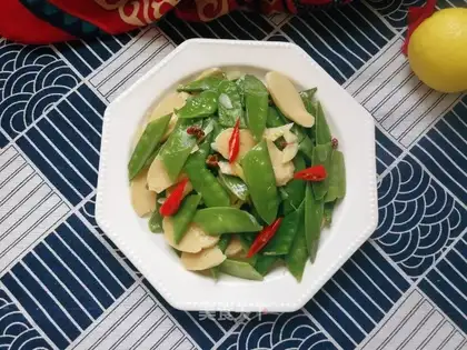 Dutch bean noodles