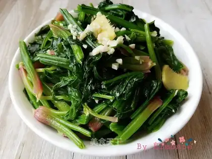 Garlic spinach