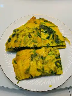Spinach fried eggs