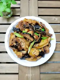 Chicken mushrooms