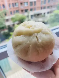 Double meat buns