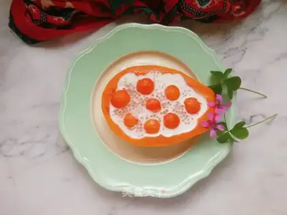 Coconut yogurt guacamole