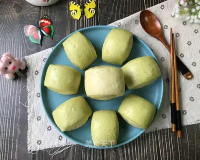 Double-coloured buns