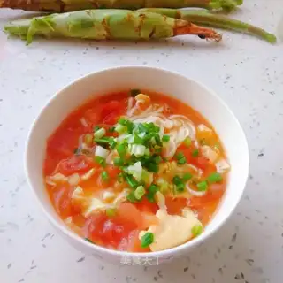 Tomato egg noodles
