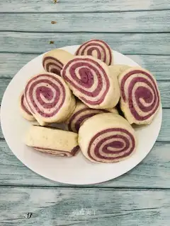 Double-coloured buns