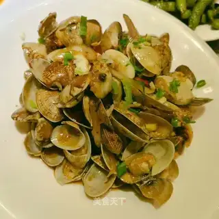 Spicy clams