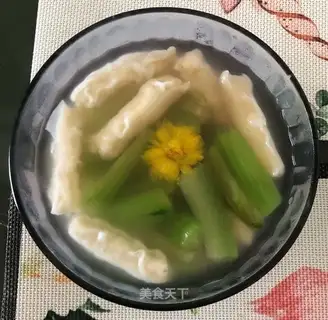 Pyramid silk shrimp soup