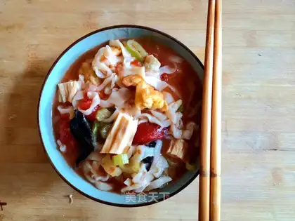Five-coloured noodles