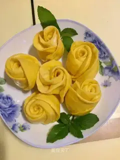Pumpkin roses