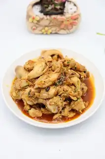 Scrambled tore chickens