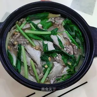 Soybeans, skinned fish