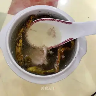 ♪ The poaching soup ♪