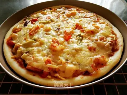 Seafood pizza