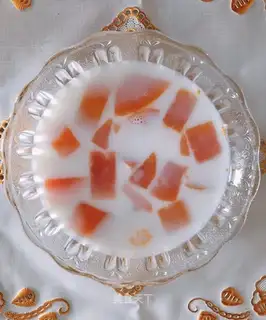 Creaming papayas
