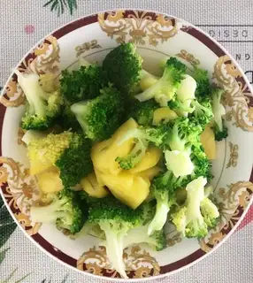 Pineapple clears the broccoli