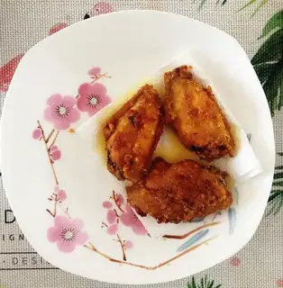 ♪ The sweet red chickens ♪