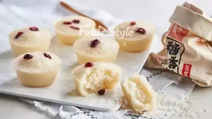 Milk and rice cake