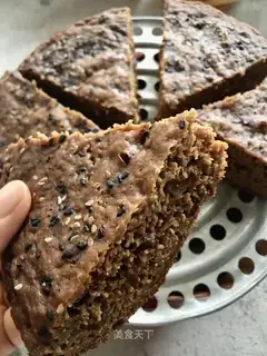 A date cake