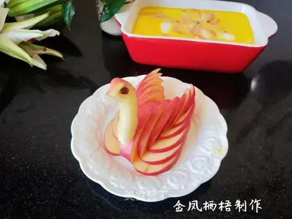 Apple Swan