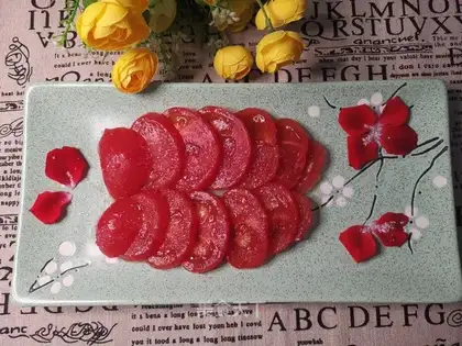 Sugared tomatoes