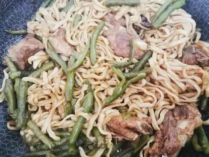 Bone bean noodle
