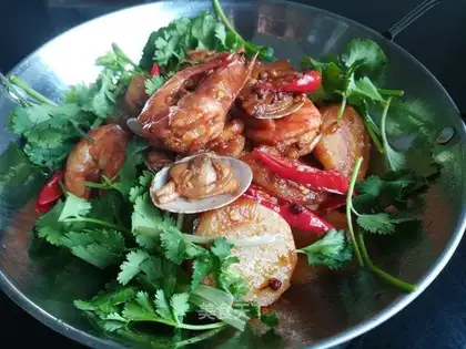 Hot dry pot