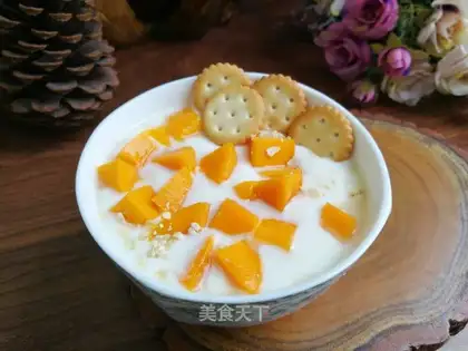 Mango oatmeal milk cup