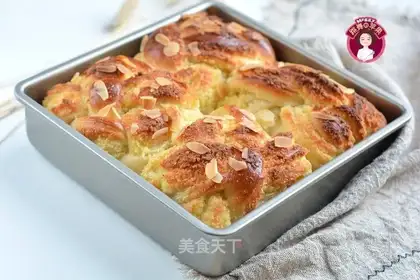 Yogurt coconut bread