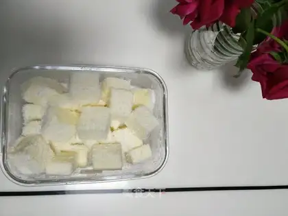 Small milk coconut