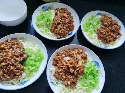 Fried noodles