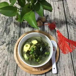 Peas Sea Belt tofu soup
