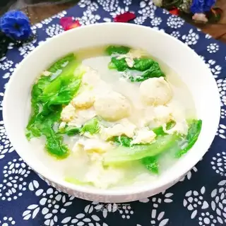 Chickenball soup