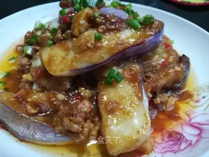 Meat and eggplant
