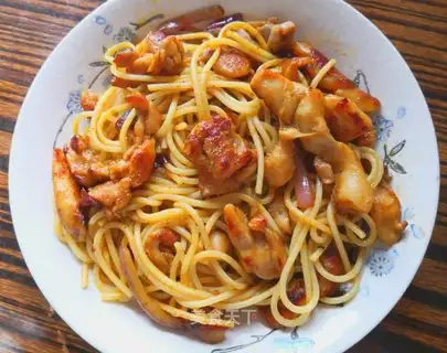 Curry chicken noodles