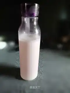 Fresh coconut juice