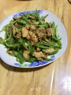 Chili fried meat
