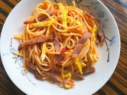 Forks and noodles