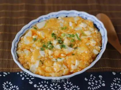 Salted egg sofa tofu