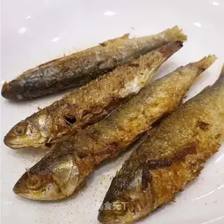 Fried white fish