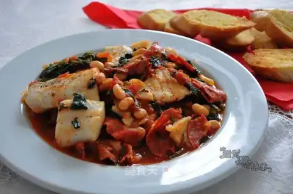 Grilled cod with Spanish pepperoni