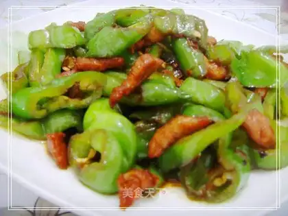 Shredded pork with pepper