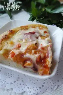 Bacon snow fish pizza