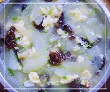Winter melon sea rice soup