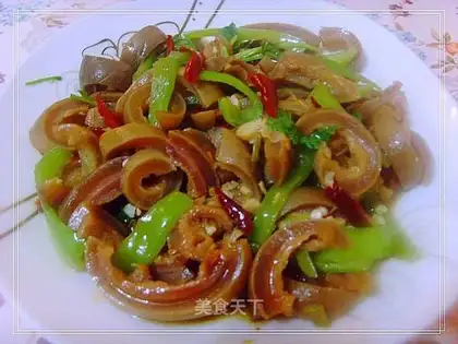 stir-fried donkey skin with spicy sauce